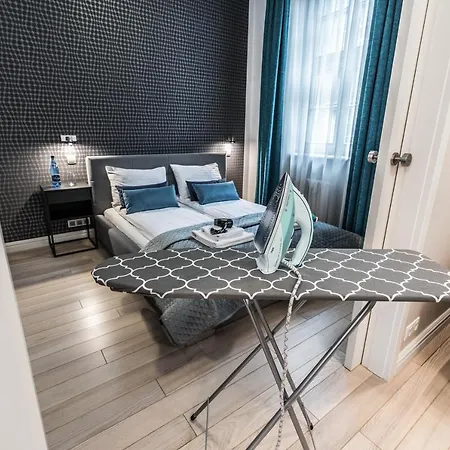 Апартаменти Rent Like - Slusarska 13